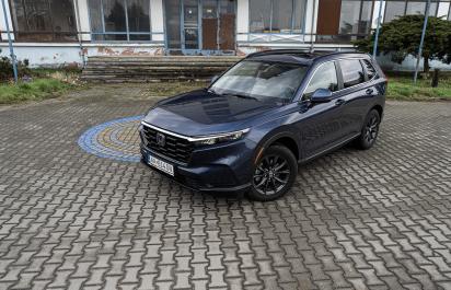 Honda CR-V s hybridom a AWD: Prečo žerie viac ako sme čakali?