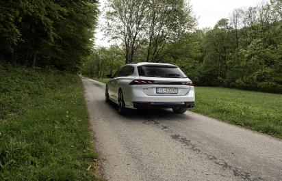 Peugeot 508 SW PSE je korunou portfólia automobilky