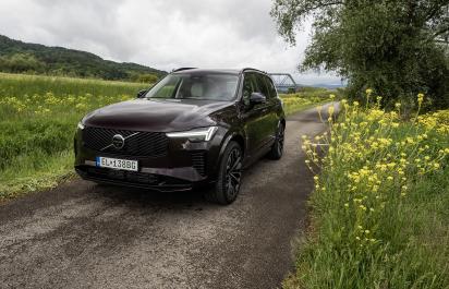 Test: Volvo XC90 T8 Ultra - Luxus má podobu bezpečnosti