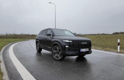 Európu zaplavia lacné benzínové autá, ktoré výrobcovia museli vyrobiť aj bez dopytu. Naše však nebudú