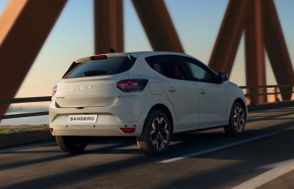 Dacia naraz predstavila šesť áut, z toho jedno za 15-tisíc. Neobišla ani Jogger a Sandero