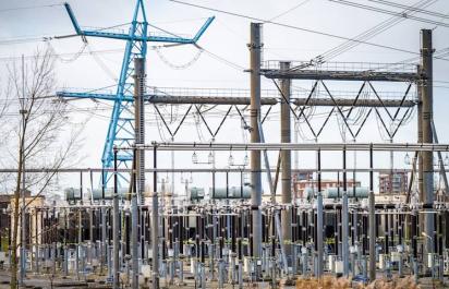 Holandská sieť elektromobilom nestíha. Riešenie majú, výrazne však zvýši ceny elektriny