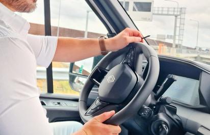 Tieto autá Renault ponúka prenájom za 100€ mesačne bez špekulácie. Mieni tak loviť nových váhajúcich zákazníkov