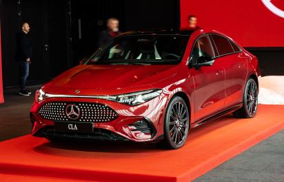 Pozreli sme si naživo Mercedes-Benz CLA, na nabitie má dať až 792 kilometrov