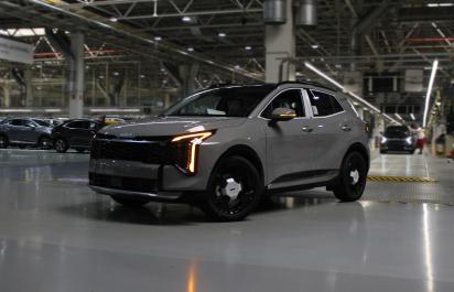 Nový SPORTAGE prvýkrát naživo: Veľký krok vpred. Kia teraz dopredáva aktuálnu verziu o 5-tisíc lacnejšie