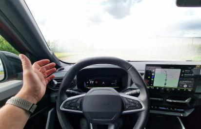 Zahmlievajú sa vám na aute okná? Takto problém vyriešite 