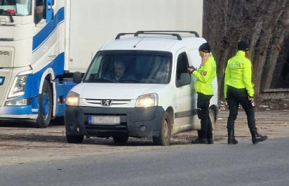Zamestnávateľ už preverí vodičák zamestnanca aj bez súhlasu; preukazy berú aj za nezaplatené smeti. Témy, ktoré zaujali Slovákov