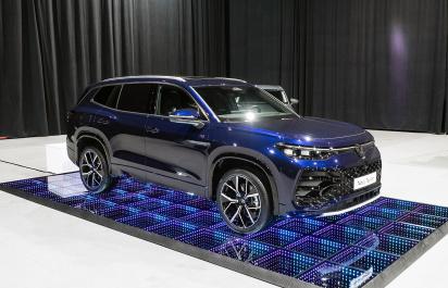 NAŽIVO: VW Tayron je už na Slovensku od 39 990 €, interiérom ohromuje