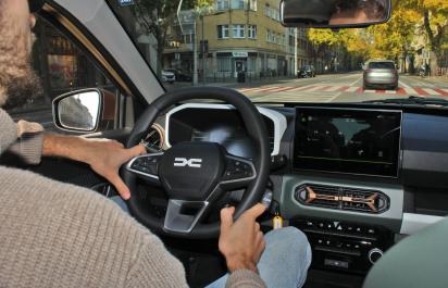 Zatiaľ čo ceny áut rástli, tieto elektromobily nízkymi cenami zmenili trh. 5 najlacnejších EV v SR