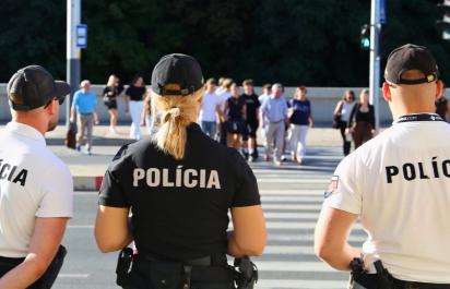 Polícia za dve hodiny odhalila 29 opitých vodičov. Počet obetí na cestách medziročne stúpol o tretinu