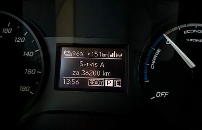 Meníte olej po 30 000 km? Riskujete fatálne zlyhanie motora, odborníci varujú pred „marketingovými“ intervalmi