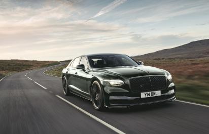 Nový Bentley Flying Spur sa stáva výlučne plug-in hybridom. Vadí to?