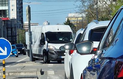Živnostníci a firmy, pozor. Odpočet DPH na auto dá uplatniť už len s e-knihou jázd