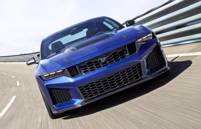 Nový Ford Mustang Dark Horse SC vyplní medzeru v ponuke s výkonným osemvalcom