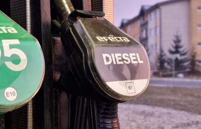 Najlacnejšia nafta na svete: Tu stojí 1 liter menej ako pol centa!