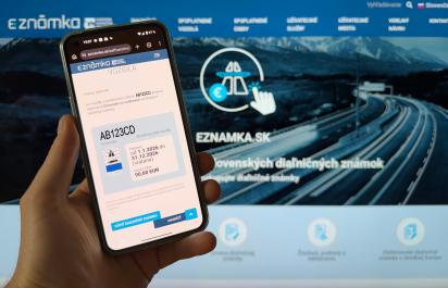 Overenie diaľničnej známky ▶ Ako zistiť platnosť e-známky (2026)