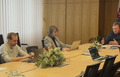 V L. Mikuláši opravia chodníky a cesty za 1,44 milióna eur. Po zverejnení zoznamu občania poukázali na násobok ďalších v katastrofálnom stave