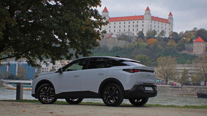 Peugeot 3008 Allure 1.2 Hybrid 136k e-DSC6 (2024)