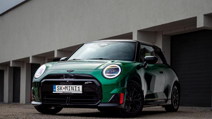 Fotogaléria MINI Cooper JCW Electric