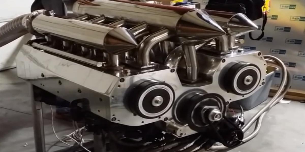 Video: Zabudnite na V8, v hre je 5000 koňový motor!