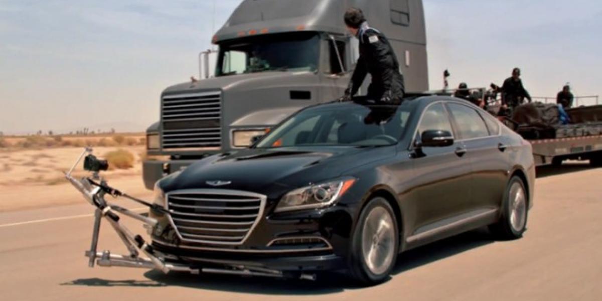 Originálna ukážka funkcií: Hyundai boduje s konvojom prázdnych Genesisov! 