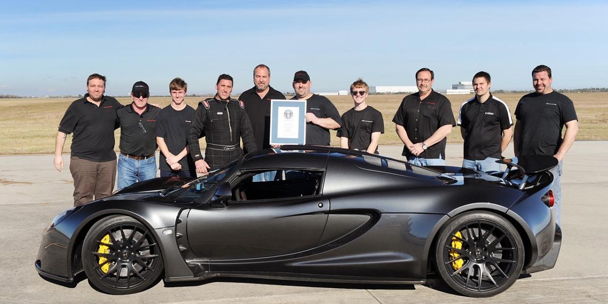 Bugatti Veyron už nie je najrýchlejším autom sveta. Prekonal ho tento zázrak