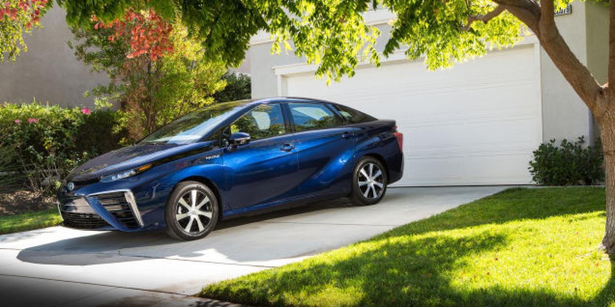 Toyota Mirai, Japonka na vodík