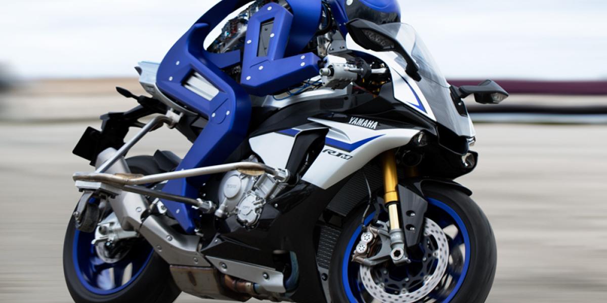 Motobot: Motocykel s robotom schopný samostatnej jazdy! 