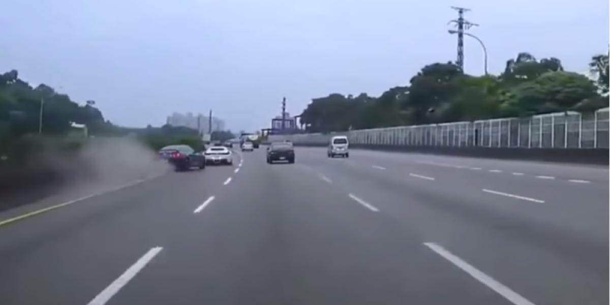 Video: Idiot na Ferrari! 