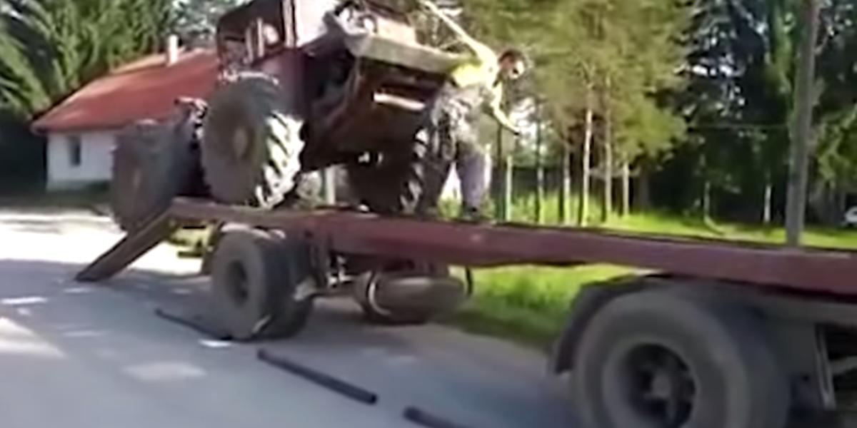Video: Ako (ne)naložiť traktor?
