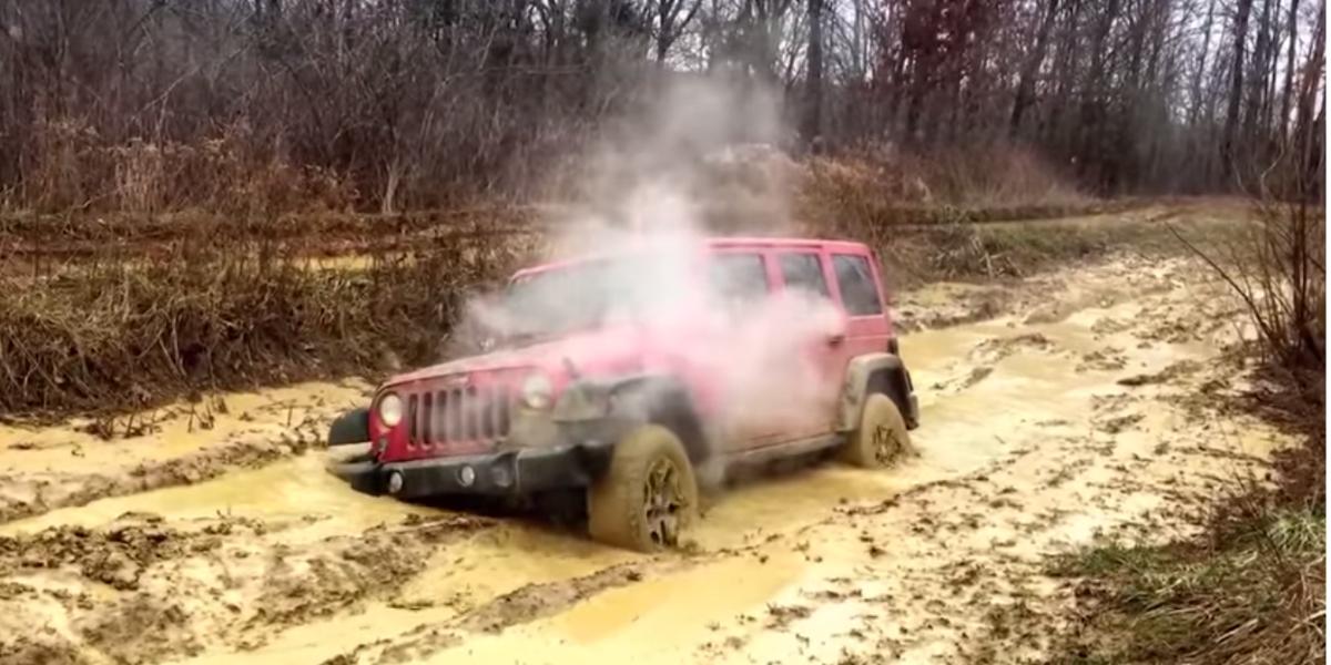Video: Ako zničiť nový Jeep pri offroade?