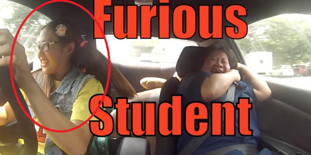 Brutálna nachytávka: Slečinka predviedla v autoškole jazdu z Fast and Furious!