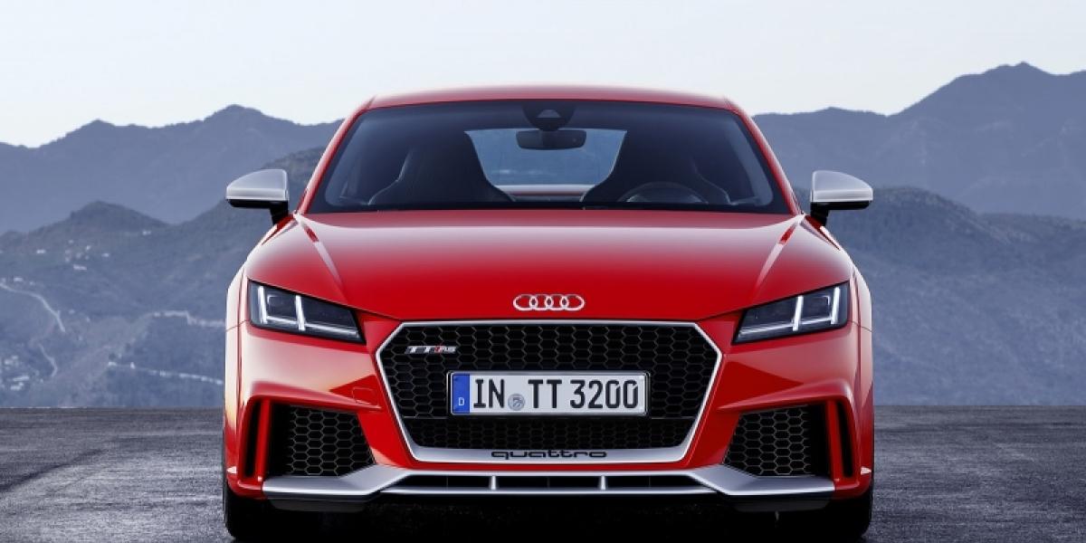 Audi TT RS, krpec šliape na krk aj R8!