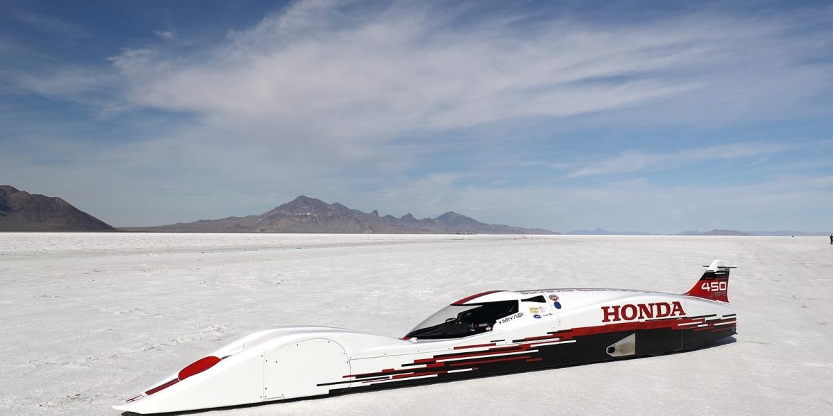 0,66 litrový trojvalec Honda dosiahol 421 km/h!