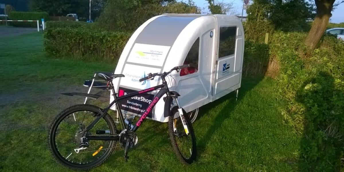 Karavanom bez motora! Minimalistický cyklo karavan pre dvoch za 3500 eur!