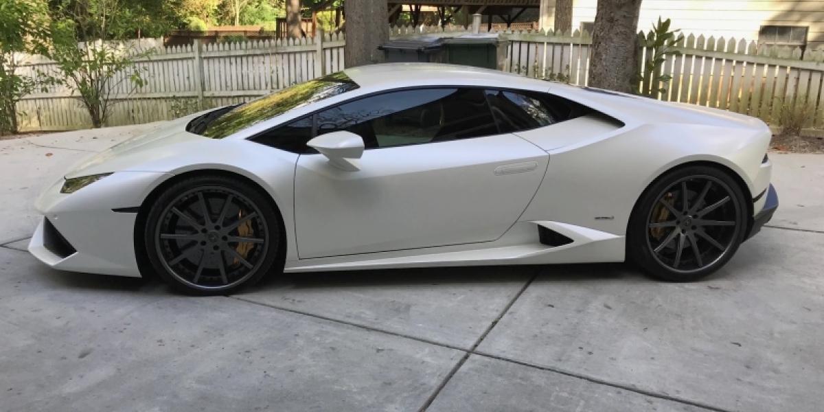 Toto Lamborghini kúpil za 98€ v Bitcoinoch. Dnes by si trhal vlasy!