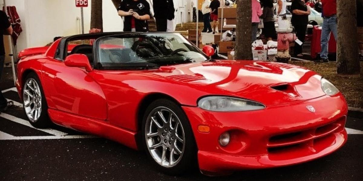 Koľko výkonu stratil 16 ročný Dodge Viper?