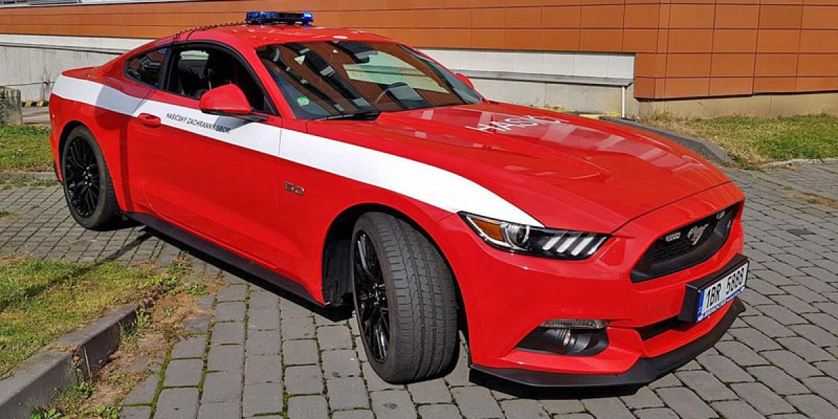 Českí hasiči dostali Ford Mustang! Na čo ho využijú?