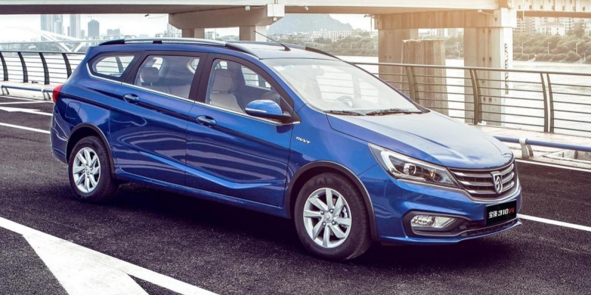 Tento fešák stojí menej ako Logan! Za 5 500€ je váš a celkom nový!