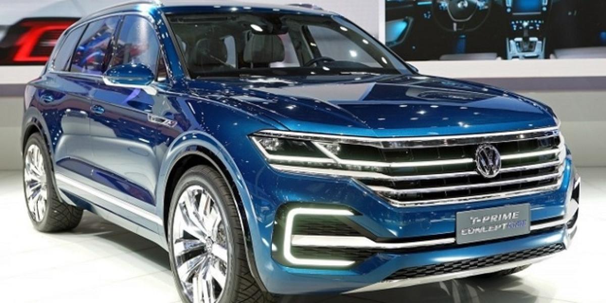 Nový Volkswagen Touareg: Unikli fotografie bez maskovania!