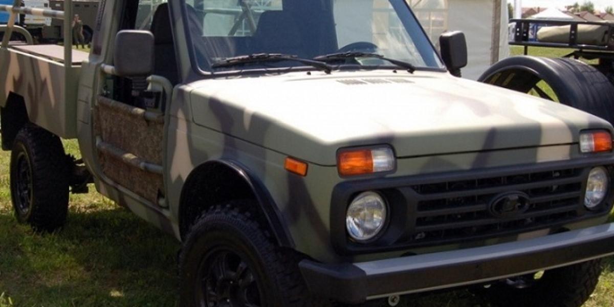 Dostupná cena + lacná oprava? Armádna Lada Niva!