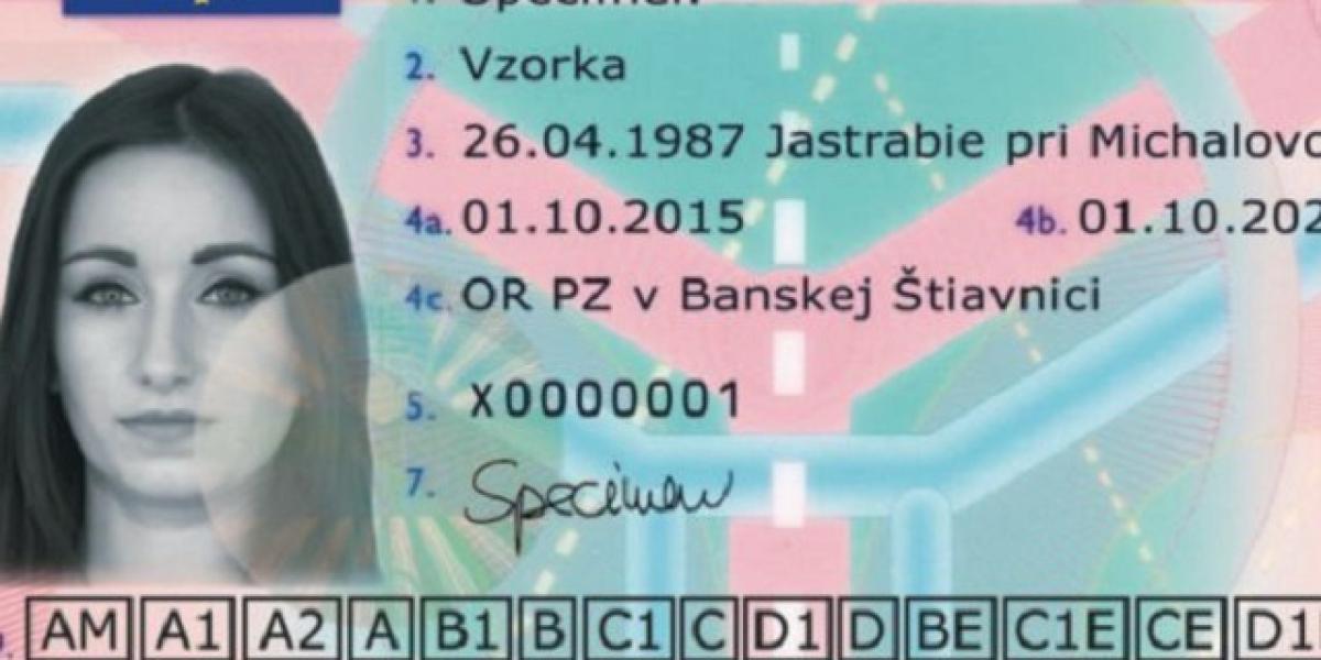 Kedy môže polícia zadržať vodičský preukaz? Tieto prípady = odobratie na mieste!