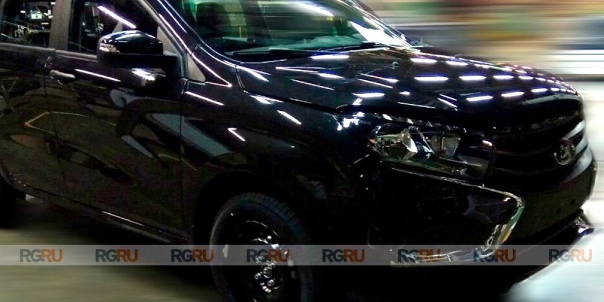 Najzákladnejšia Lada: žiadne rádio ani klíma. Za koľko?