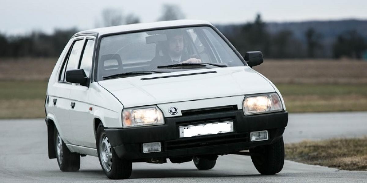 Škoda Favorit za 4 000 €: Ako nová na predaj v ČR!