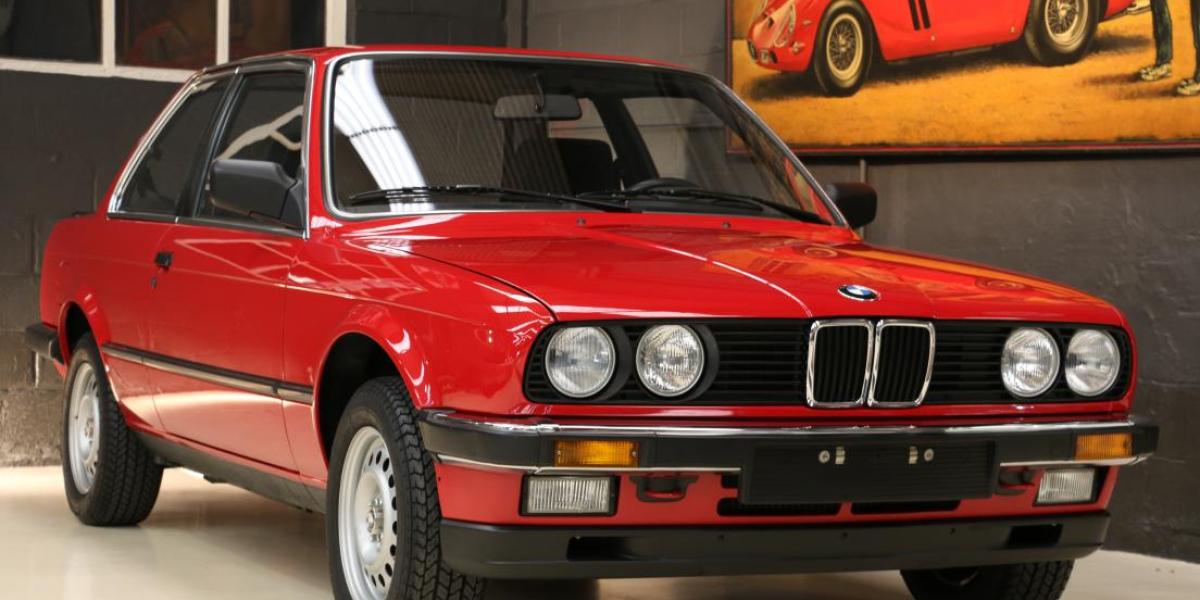 Stroj času: BMW 3 z roku 1985, nájazd 260 km!