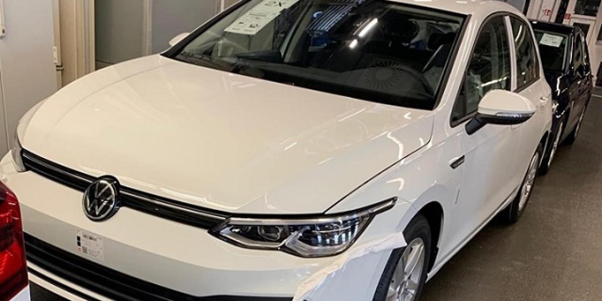 Nový VW Golf 2020: Prvé foto pred odhalením osmičky! 