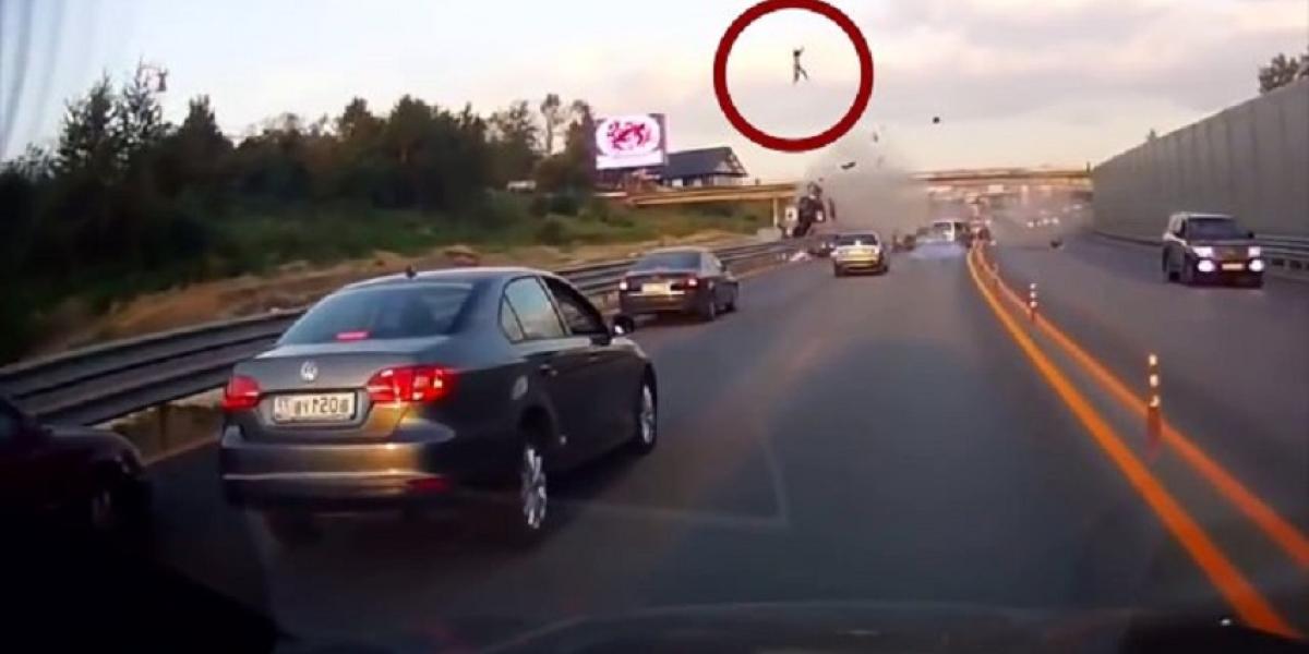 Drsné video: Hrozba smrti za jazdu bez bezpečnostných pásov!