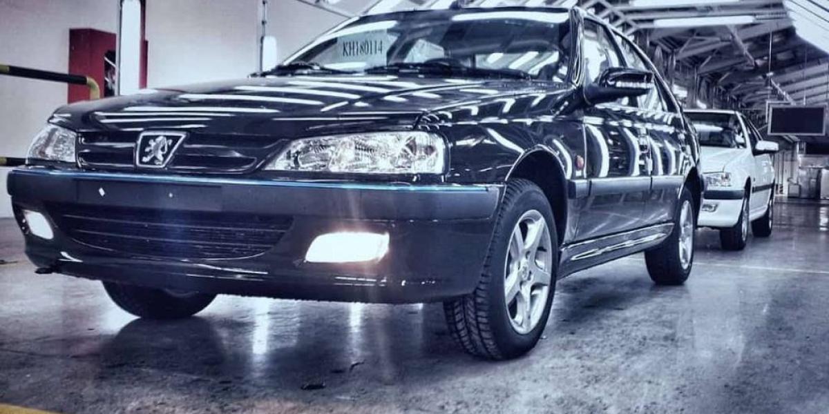 Peugeot začal zas vyrábať 32 ročnú 405-ku. Za 9 100 €!