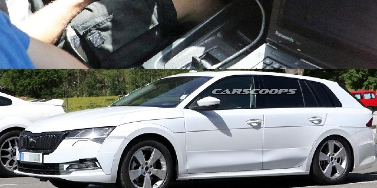 Nová Škoda Octavia: Prvé špionážne fotografie interiéru 
