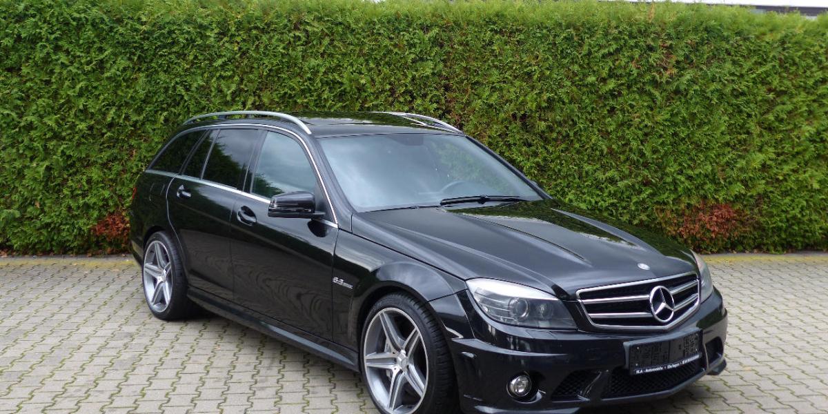 Za cenu Octavie je tento Mercedes AMG s 550 koňmi!